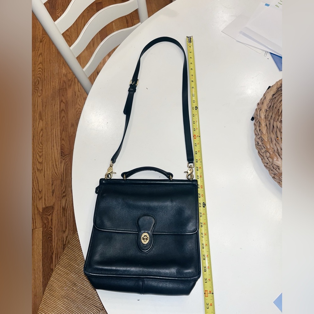 Coach Vintage Black Leather Willis Bag - Picture 4 of 6